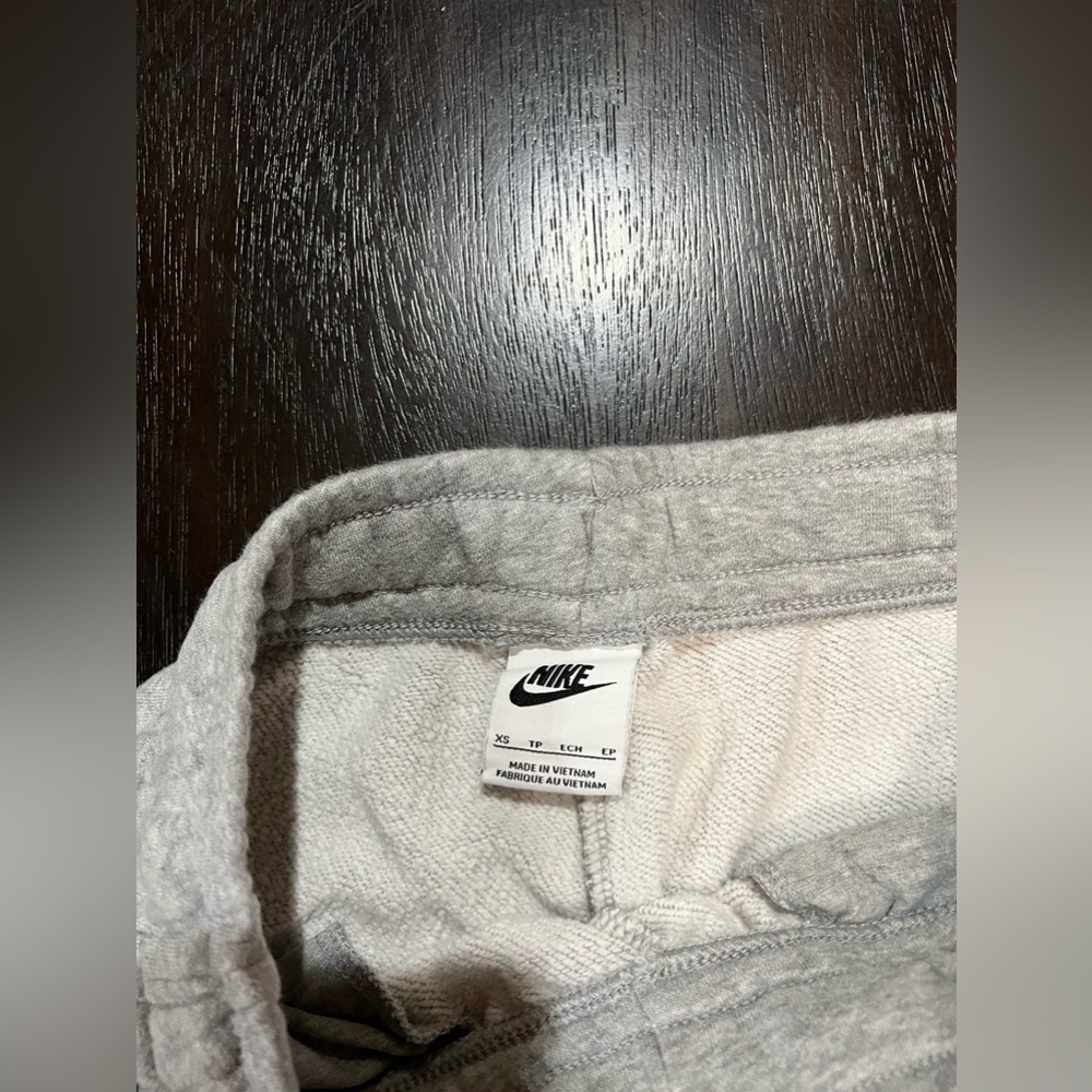 Sweatpants - Picture 3 of 3